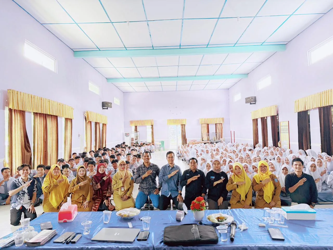 Prodi Pendidikan Bahasa Indonesia UBB Gelar Sosialisasi di SMA Negeri 1 Kelapa, Dorong Literasi dan Akses Pendidikan Tinggi